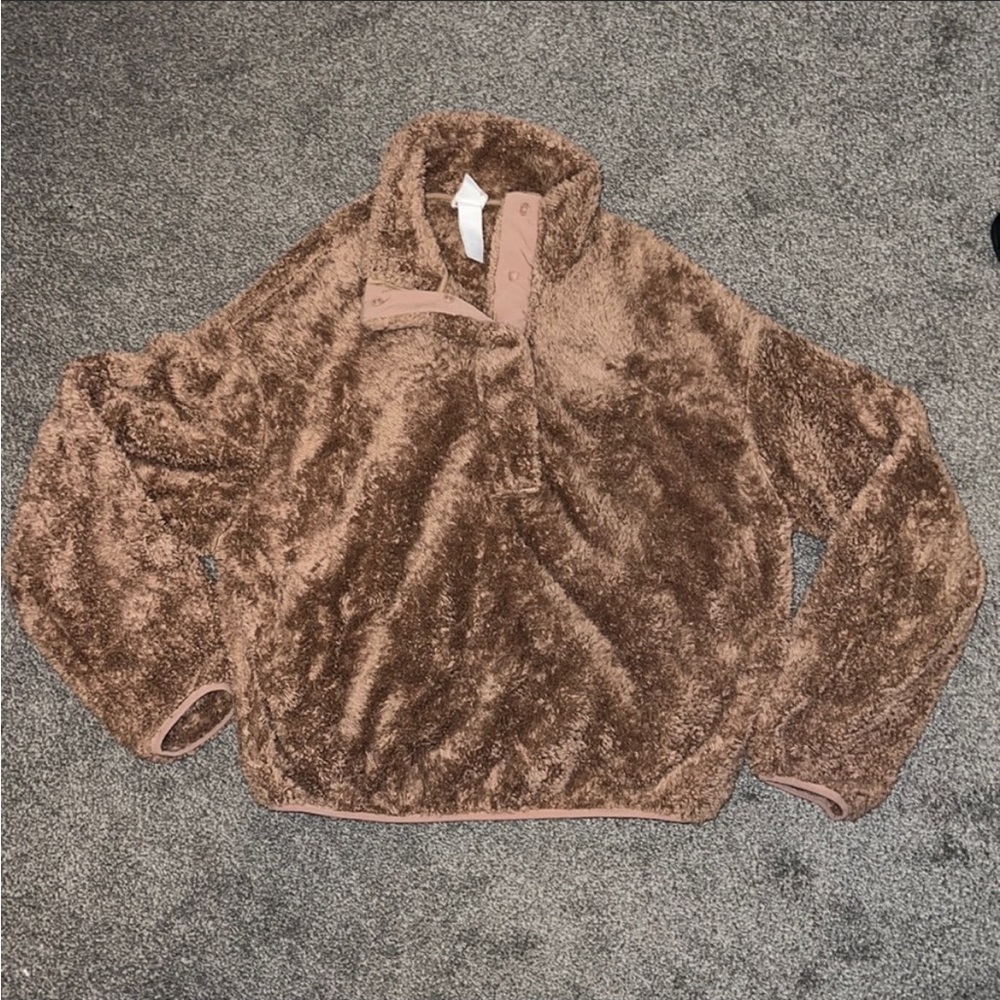 H & M Brown Sherpa top size small